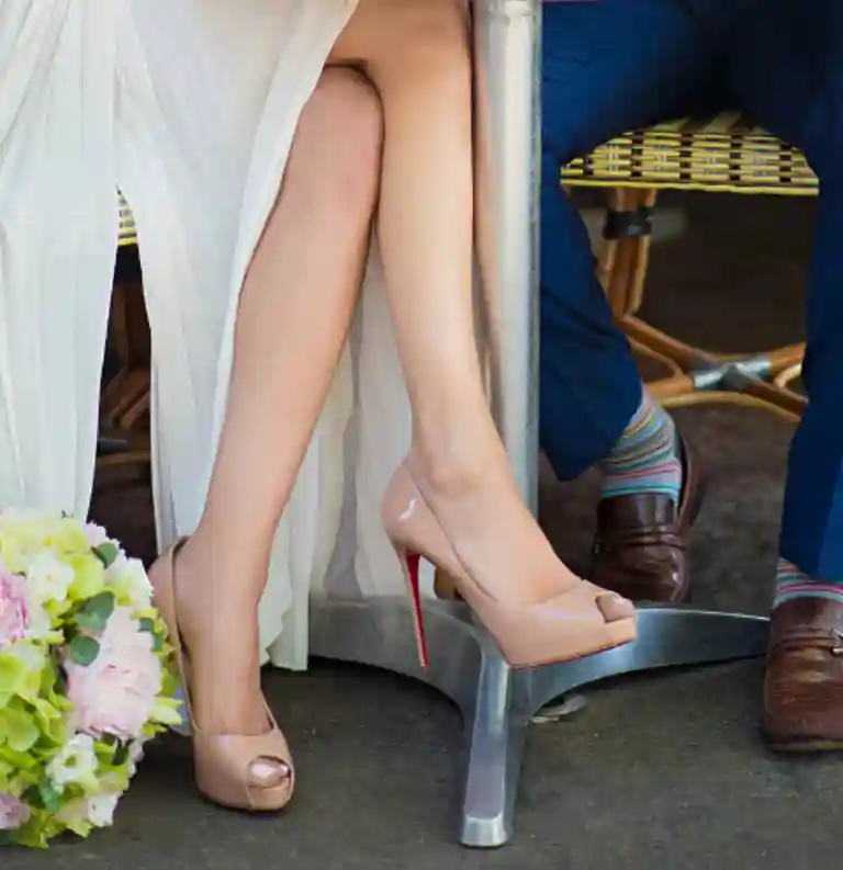 33KB 2001 null null null null 6 2003 null mLAUvHKQJ2PY M